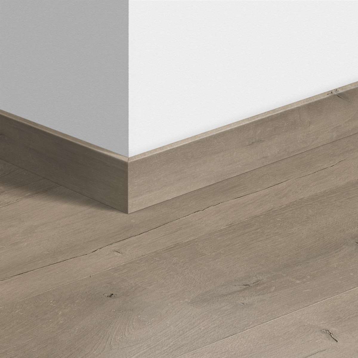Quick Step Podlahová lišta Standart 2,4 m (Dub hnědý s patinou) QSSK04751