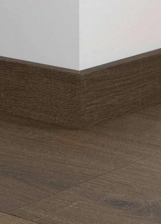 Quick Step podlahová lišta Standart Skirting 1,87m QSVSKDB20330 - Linen oak dark brown