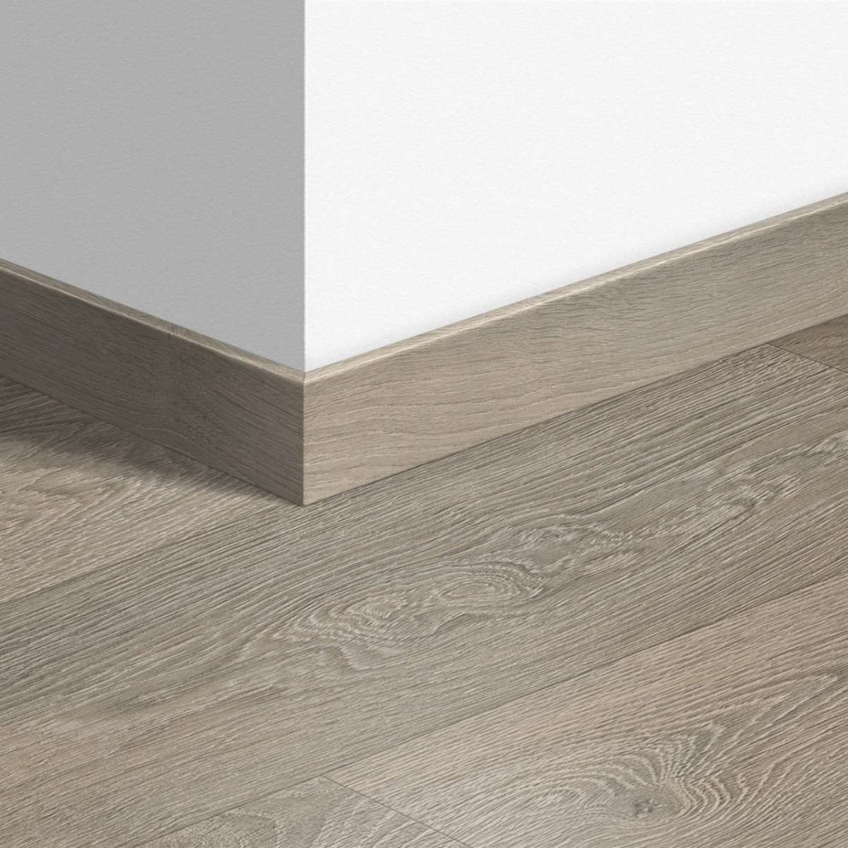 Quick Step Podlahová lišta Standart 2,4 m (Dub letitý světlešedá)  QSSK01405
