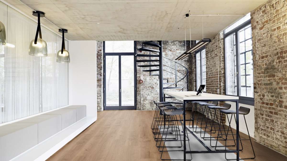 Tarkett iD Inspiration 30 (Nomad Oak OAT) 24526070 4.45 m2/bal - lepený vinyl