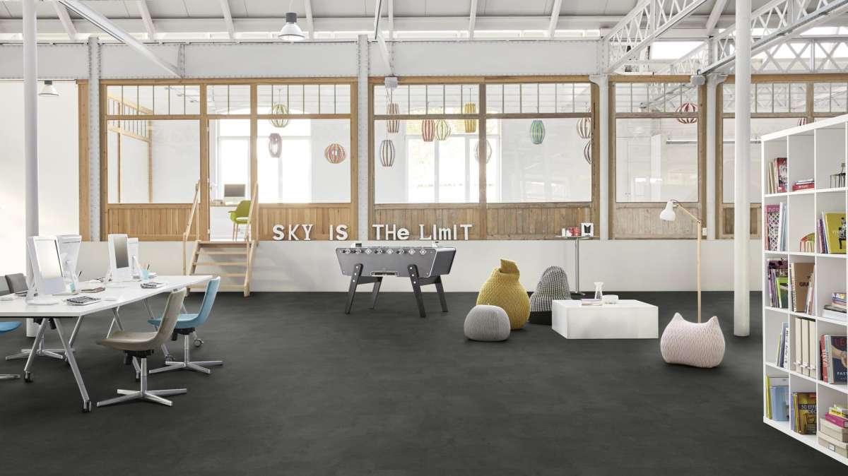 Tarkett iD Classics 55 (Polished Concrete GRAPHITE) 261031027 - 3,5 m2 lepený vinyl